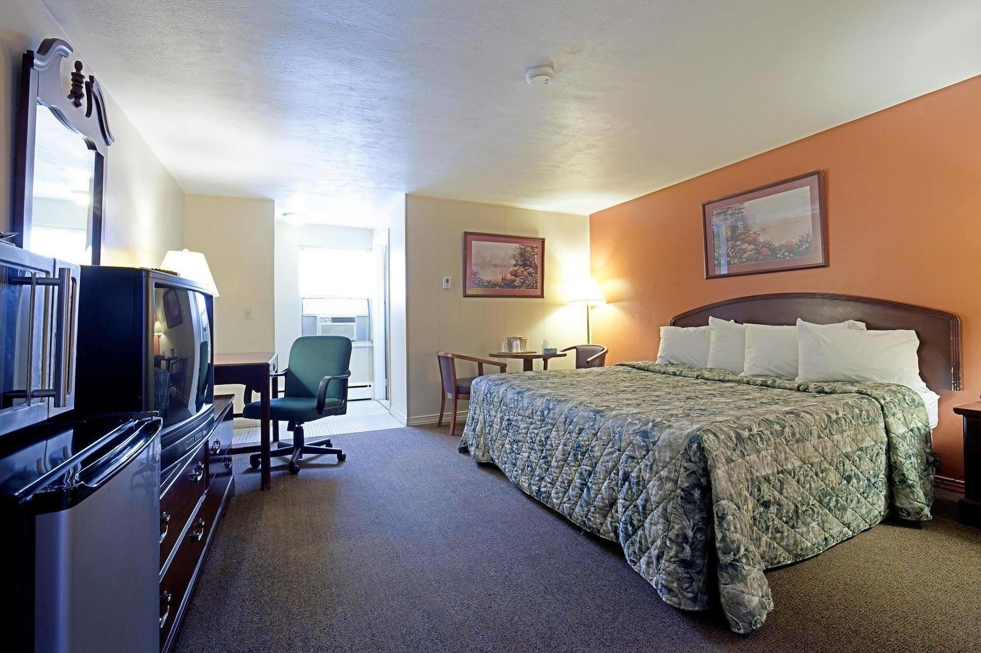 Americas Best Value Inn 브래드포드 객실 사진